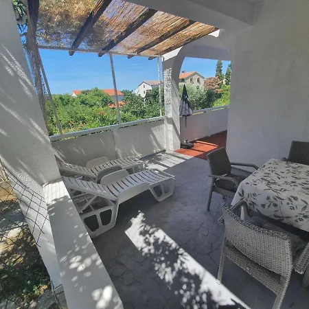 6 M, 50 M Do Plaze Apartment *