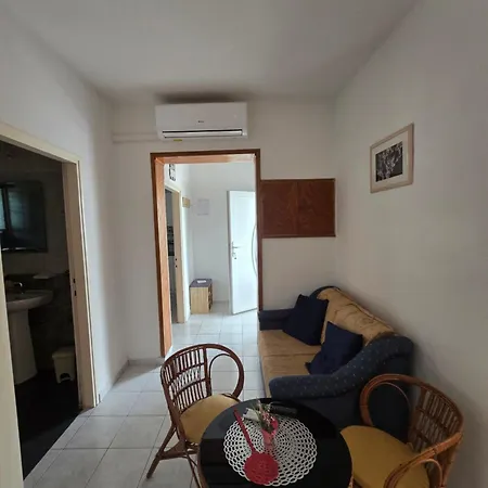 6 M, 50 M Do Plaze * Barbat na Rabu