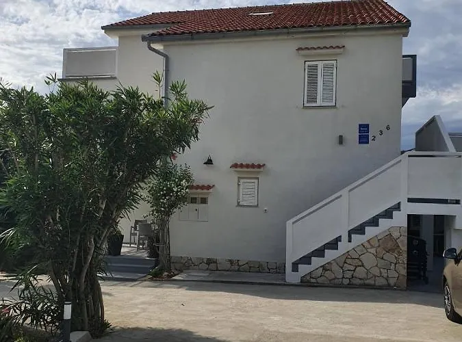 6 M, 50 M Do Plaze Appartement