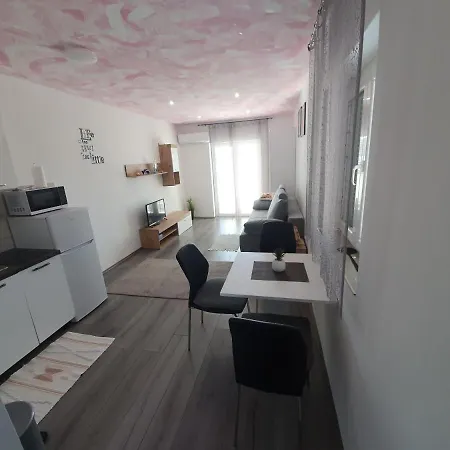 6 M, 50 M Do Plaze * Barbat na Rabu