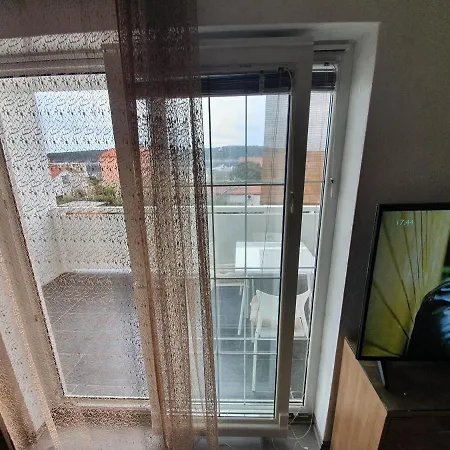 6 M, 50 M Do Plaze Apartamento
