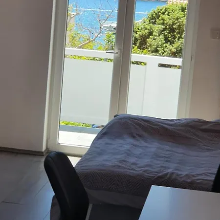 6 M, 50 M Do Plaze * Barbat na Rabu