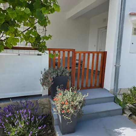 Apartamento 6 M, 50 M Do Plaze *