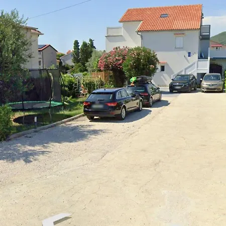 Apartamento 6 M, 50 M Do Plaze *