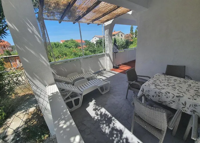 6 M, 50 M Do Plaže Apartmán *