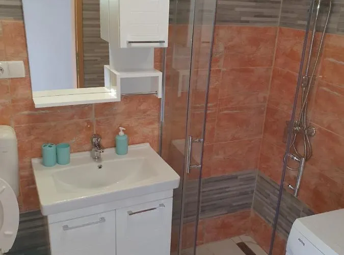 6 M, 50 M Do Plaže Apartmán *