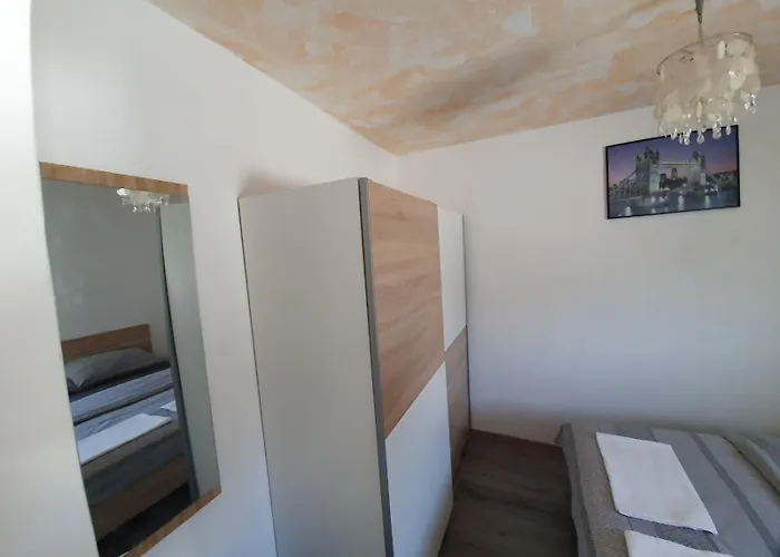 6 M, 50 M Do Plaže Apartmán